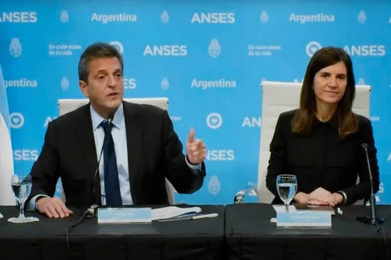 Massa y Raverta anunciaron dos bonos de $47.000 para trabajadores informales