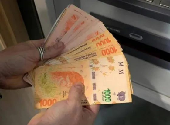 Aprobaron un aumento del 32,2% del salario mínimo: en diciembre será de $156.000