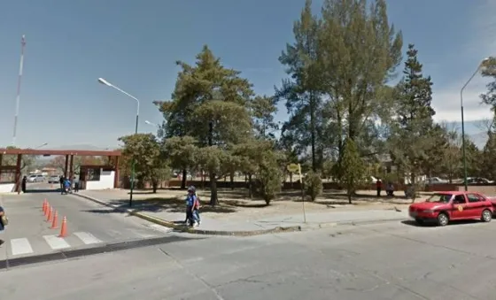 Comunidades originarias acampan en busca de respuestas en Grand Bourg