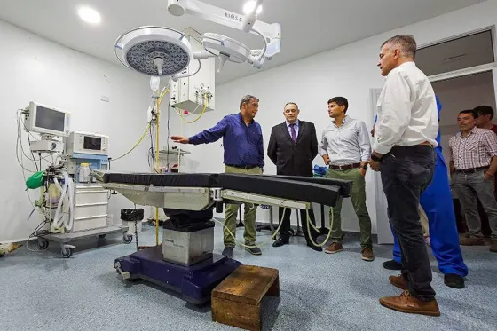 Habilitaron los servicios de cirugía cardiovascular y neurocirugía en Orán