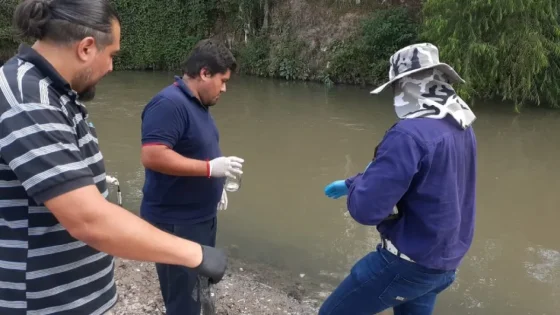 Tomaron muestras del Río Arenales