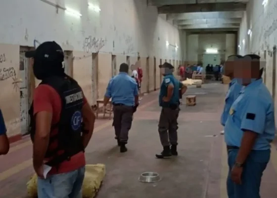 Allanamientos en el penal de Villa Las Rosas