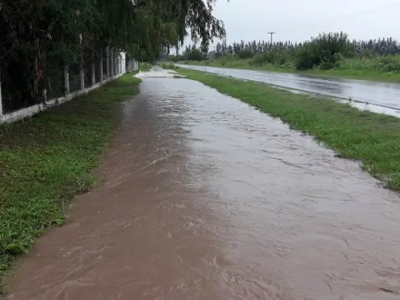 Entre 20 y 25 familias fueron evacuadas en Cerrillos por el temporal