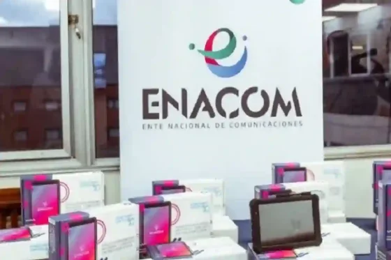 El Gobierno oficializó la intervención del Enacom