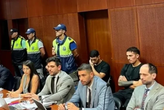 Confirman la prisión domiciliaria para los futbolistas de Vélez acusados de abuso