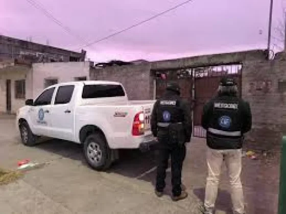 Detiene a un hombre por tenencia y distribución de material pornográfico infantil