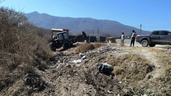 Realizaron tareas de limpieza en el canal Urkupiña