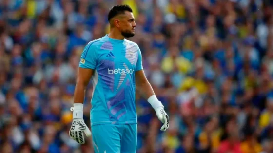 "Chiquito" Romero fue sancionado tras su altercado con hinchas