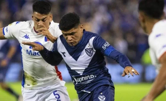 Vélez derrotó a Tigre por 1 a 0 y se reafirma como puntero
