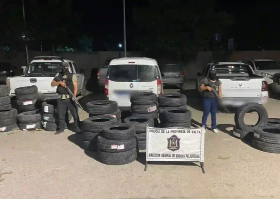 Secuestraron 100 neumáticos sin aval legal en Orán