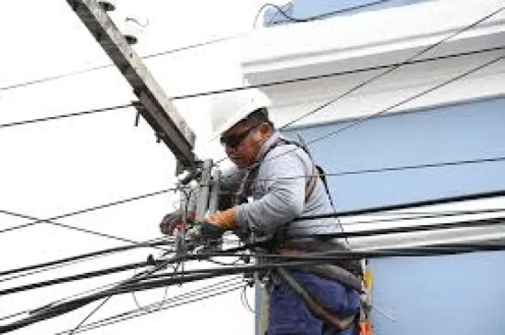 El municipio retiró 35 mil metros de cables en desuso