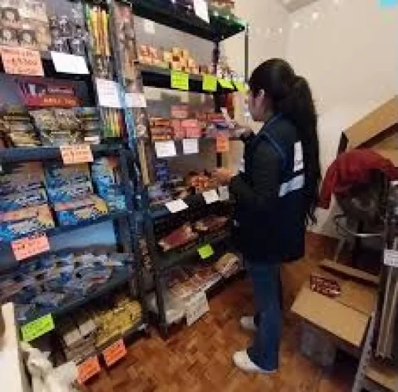 Control de Pirotecnia: se relevaron comercios y decomisó mercadería de ambulantes