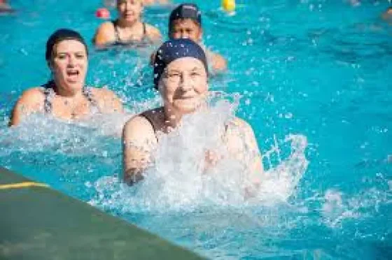 “Verano a lo grande”, la propuesta municipal para adultos mayores en el Xamena