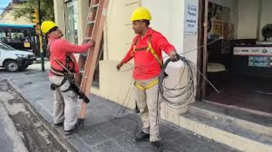 El municipio retiró más de 40 mil metros de cables en desuso