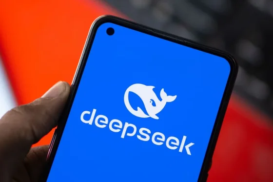 DeepSeek: ¿El nuevo TikTok? Expertos advierten sobre los riesgos de la IA china