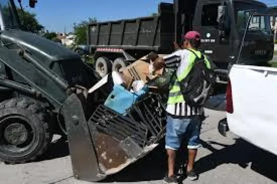 Descacharrado: esta semana el operativo se desarrolla en barrio El Huaico