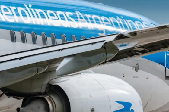 Aerolíneas Argentinas reporta en 2024 ganancias operativas por primera vez desde su estatización