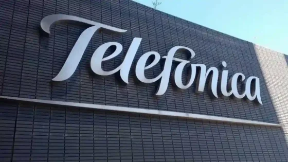 Grupo Clarín compra Telefónica