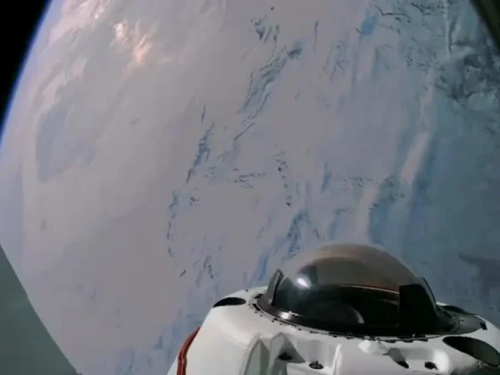 EEUU lanzó la primera misión tripulada a las regiones polares de la Tierra