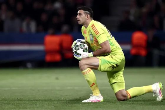 Aston Villa cayó ante PSG y el Barcelona le ganó en casa al Dortmund