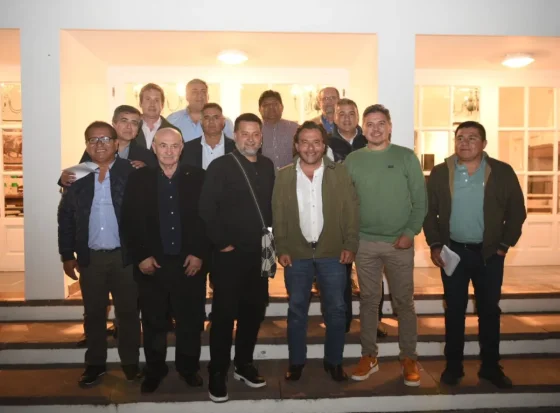 Sáenz presidió una mesa de trabajo para planificar acciones en Rivadavia