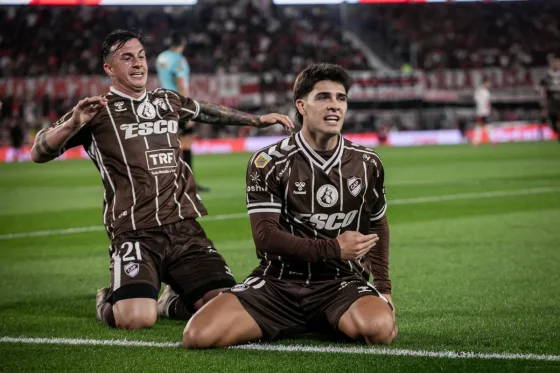 Platense le ganó por penales a River y es semifinalista del torneo