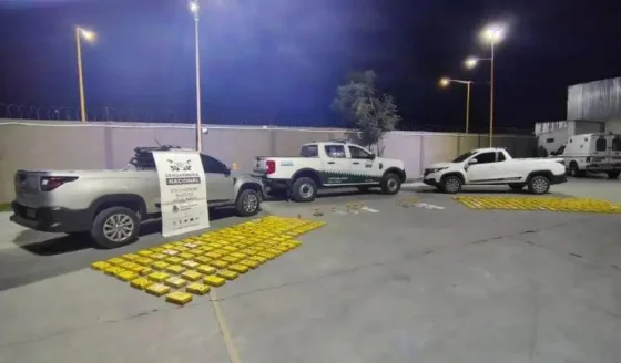 Detuvieron a cuatro personas que traficaban 258 kilos de cocaína