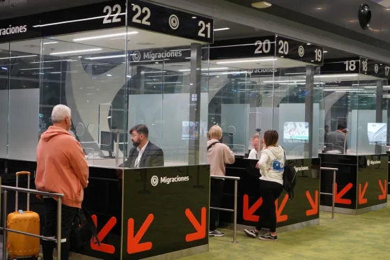 El Gobierno modificó la ley que regula la política migratoria