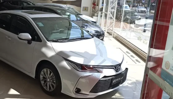 El Gobierno anunció que facilitará la importación particular de autos 0 km y usados