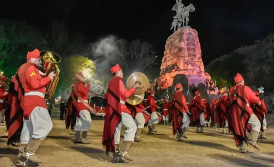 Se realizó una nueva Guardia bajo las Estrellas en homenaje a Güemes