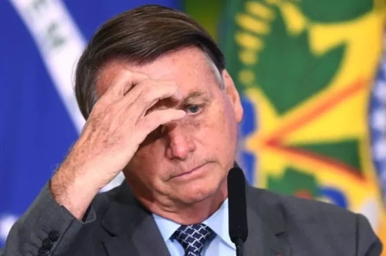La Policía Federal acusó a Bolsonaro y a su hijo de comandar una red de espionaje ilegal