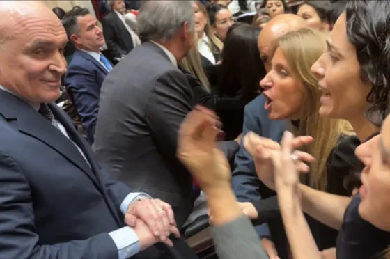 Escándalo en Diputados: se levantó la sesión tras enfrentamientos entre bloques