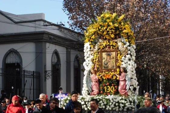 Desvíos de colectivos por la procesión de la Virgen del Perpetuo Socorro