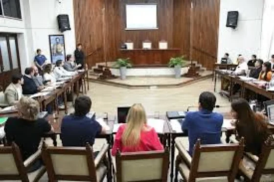 Presupuesto municipal: duplican las partidas para obras y habrá reducción de gastos corrientes