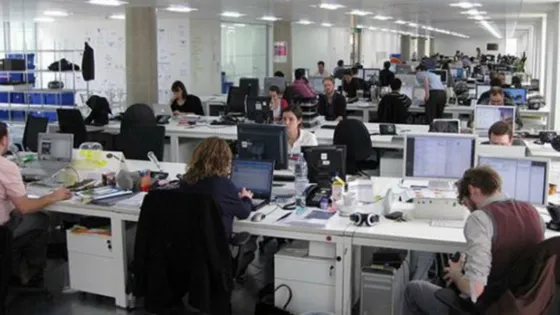 Legislador sueco propuso dar una hora libre a los empleados durante el trabajo para tener sexo