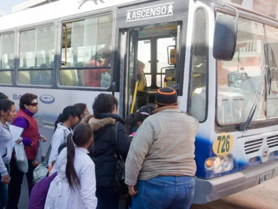 Pese al paro, lunes y martes el transporte público funcionará con normalidad