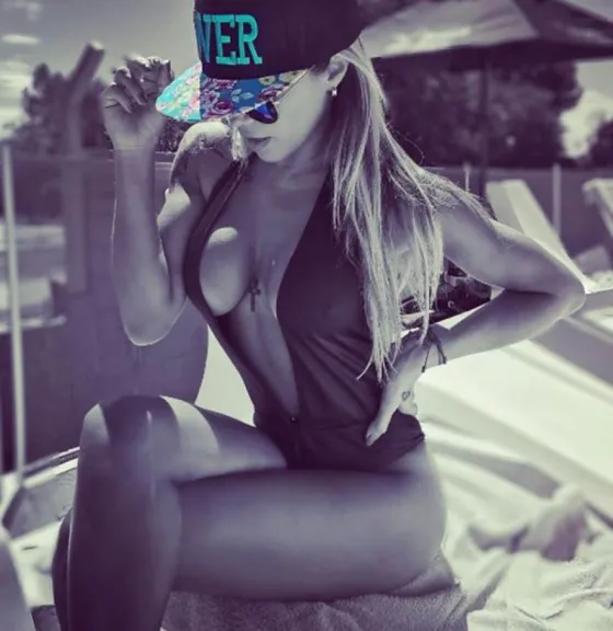 Claudia Ciardone despidió el verano con un producción infartante. Mirá las fotos