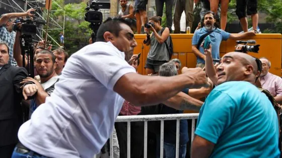 El acto de la CGT terminó a las piñas