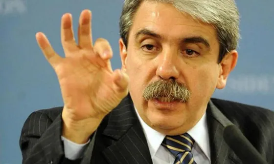 Aníbal Fernández calificó a Abal Medina como "un traidor del movimiento nacional y popular"