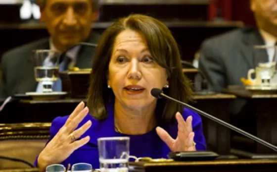 Sonia Escudero, senadora nacional (MC)